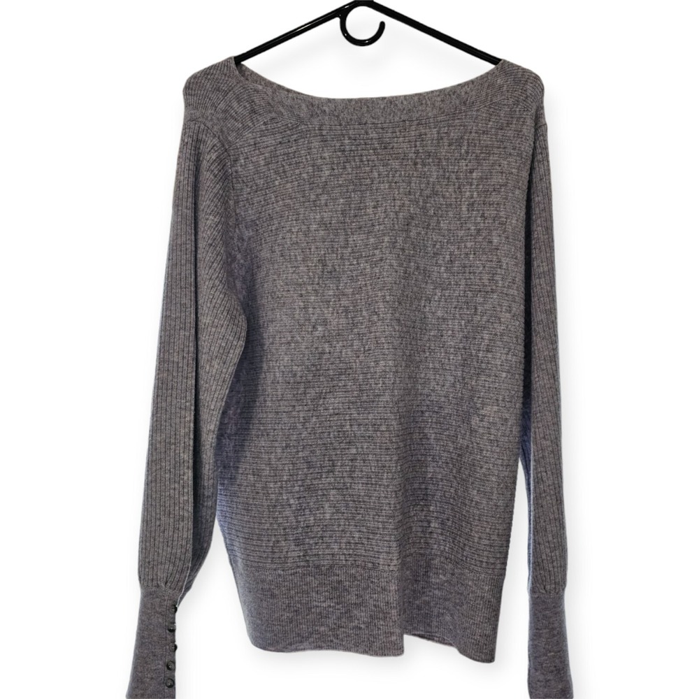 Tahari‎ Women's Pullover Sweater Size XL Lavender Combo 88% Polyester 12% Nylon - Picture 2 of 12